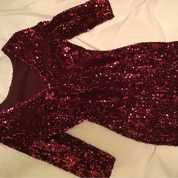 Boohoo Cranberry red sequins dress - Picture 1 of 10
